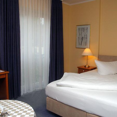 Hotel Lindemann Bad Nauheim Phòng bức ảnh