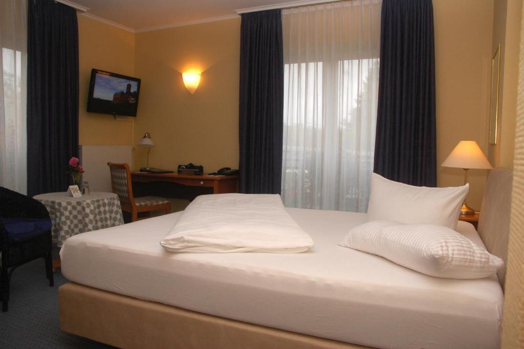 Hotel Lindemann Bad Nauheim Phòng bức ảnh