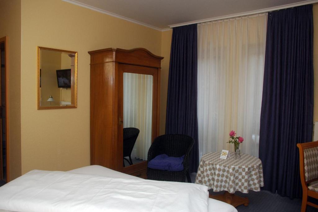 Hotel Lindemann Bad Nauheim Phòng bức ảnh